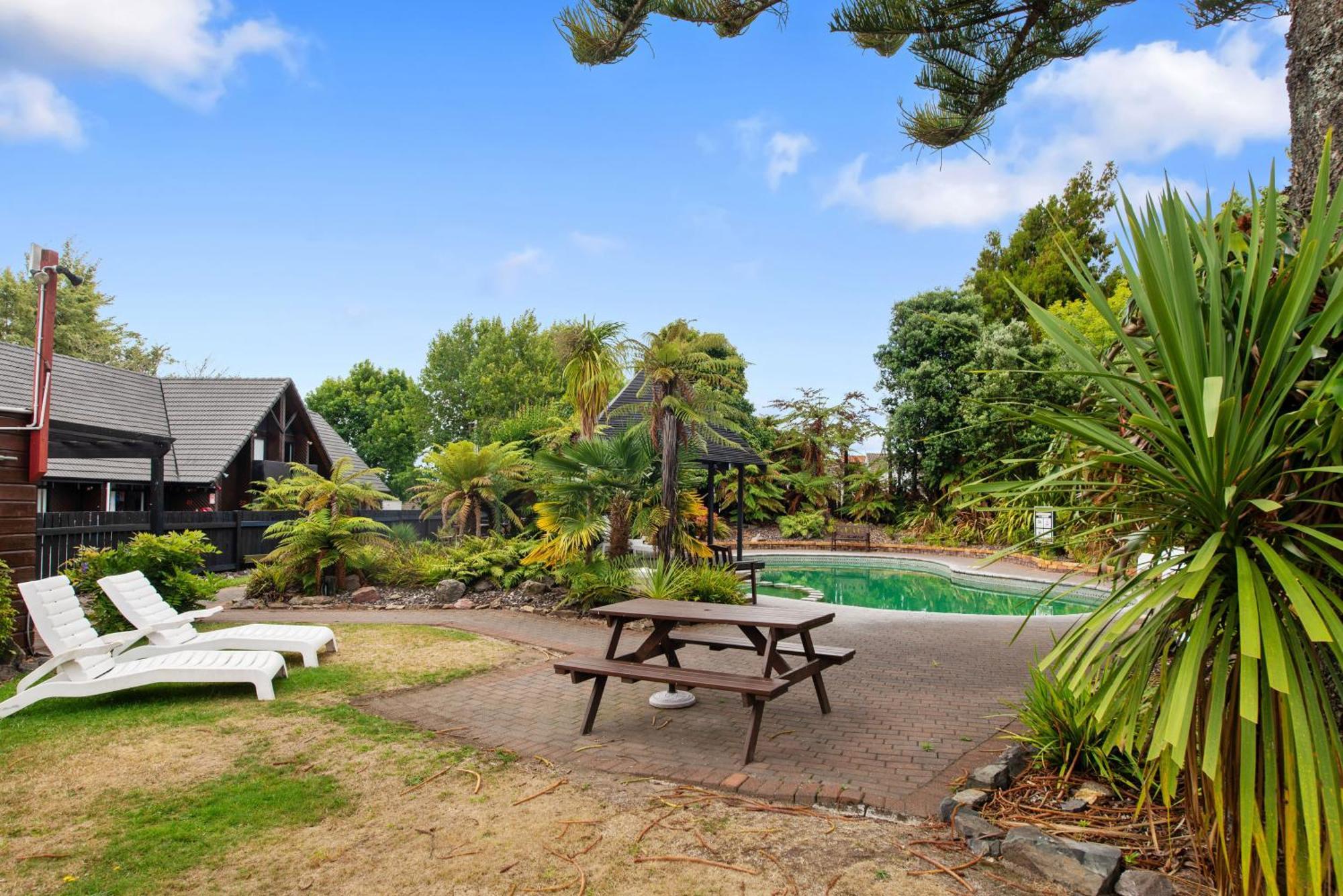Wylie Court Motor Lodge Rotorua Exterior photo